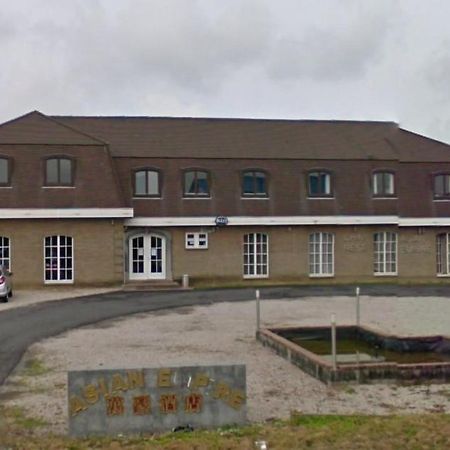 Hotel Asian Empire Kuurne Exteriér fotografie